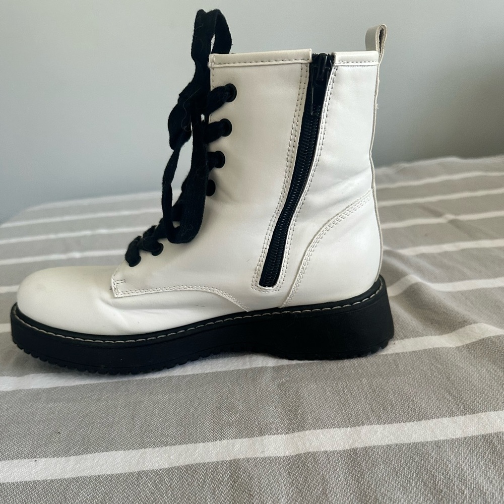 Madden Girl White and Black Combat Boots - Picture 2 of 8